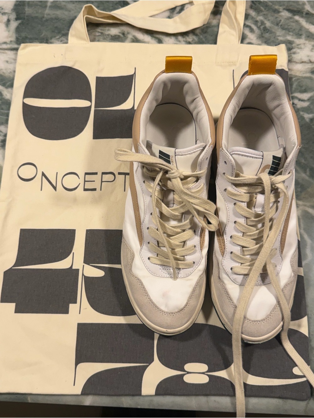 Oncept Women’s Princeton in Oak BRAND NEW size 9